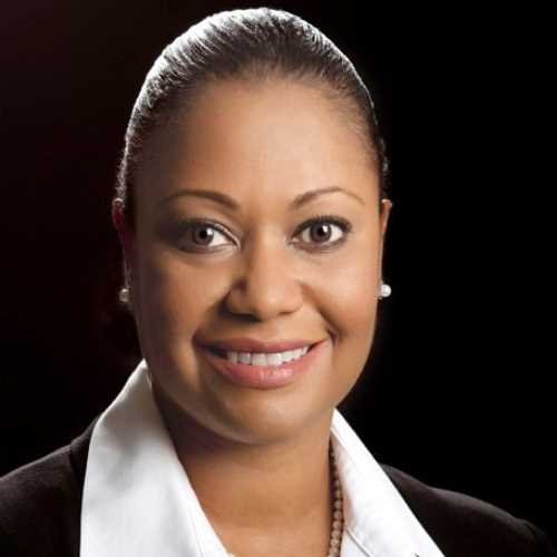 Top Education Keynote Speakers to Inspire Your School